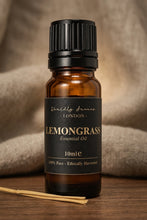 Load image into Gallery viewer, Lemongrass Essential Oil · Pure Oil · 10ml
